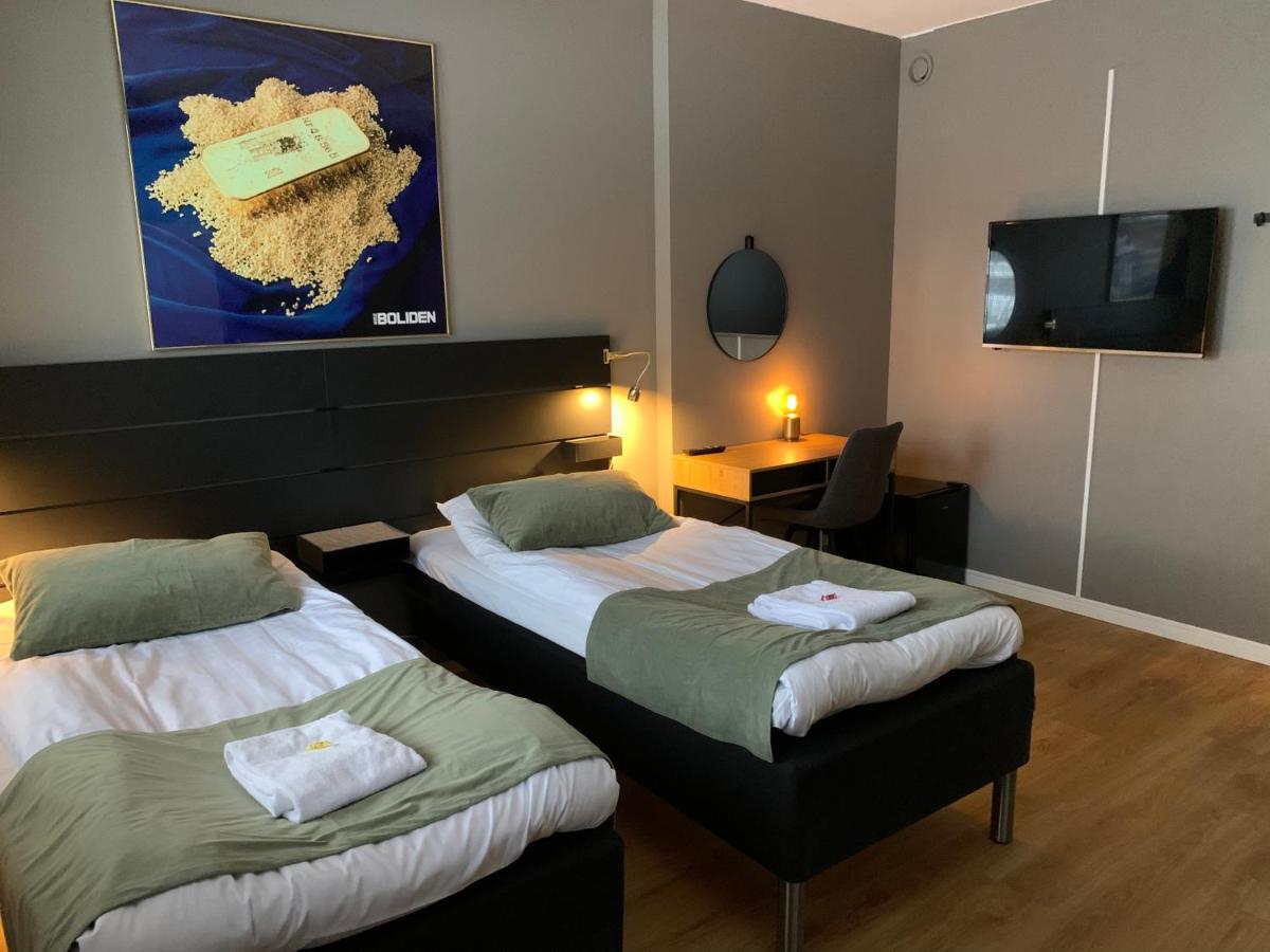 Hotel B&B Graenden Skelleftea Bagian luar foto