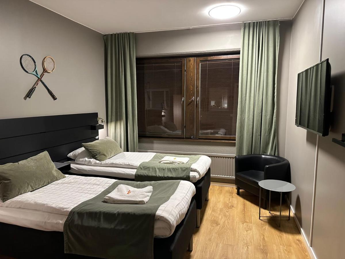 Hotel B&B Graenden Skelleftea Bagian luar foto