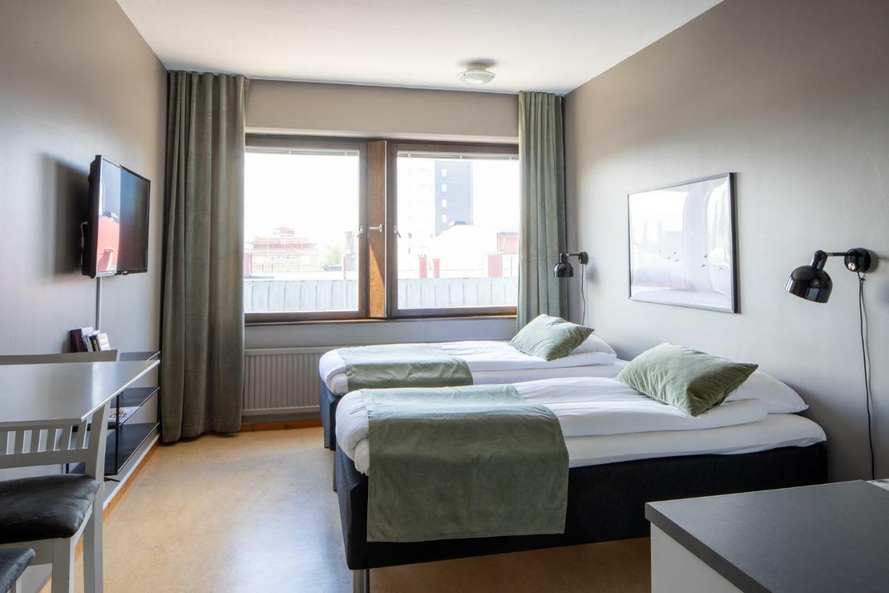 Hotel B&B Graenden Skelleftea Bagian luar foto